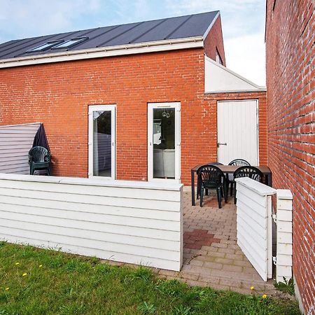 4 Person Holiday Home In R M Sønderby Kültér fotó